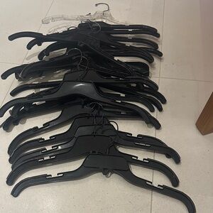 Set of 22 Plastic Hangers